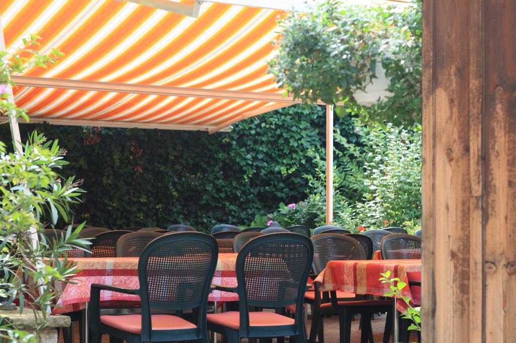 Gasthaus Zur Sonne Aesch  외부 사진